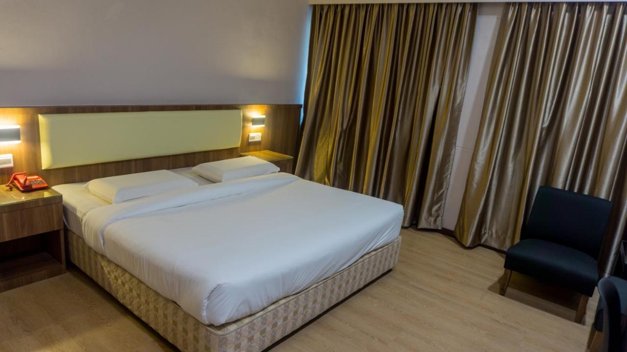 Hotel Samila Алор-Сетар Экстерьер фото