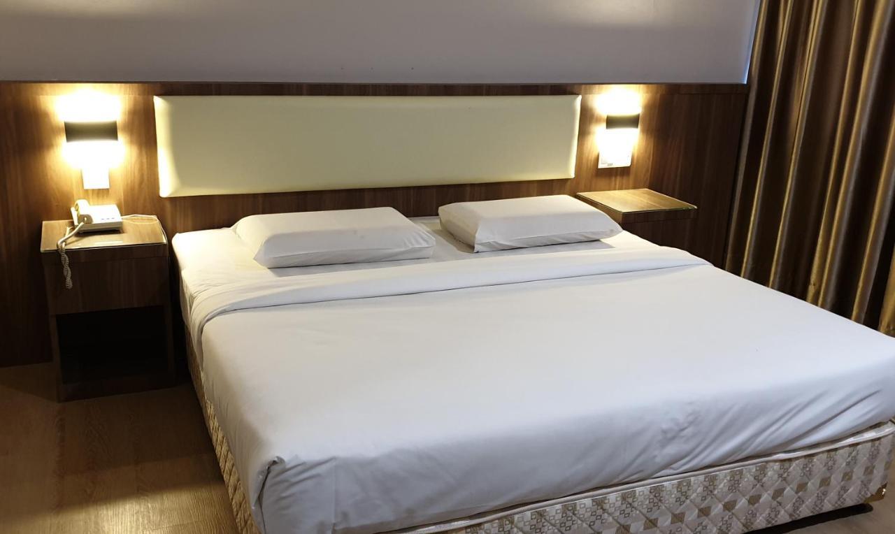 Hotel Samila Алор-Сетар Экстерьер фото
